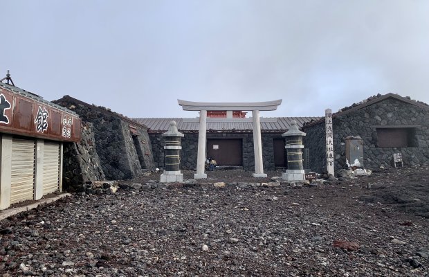 torii gate at mt fuji